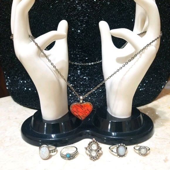 Rings and heart neackles bundle‎ - Picture 1 of 5